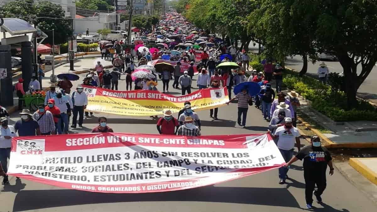 Protesta de maestros en Tuxtla Gutiérrez, capital de Chiapas, México. Foto: La Jornada