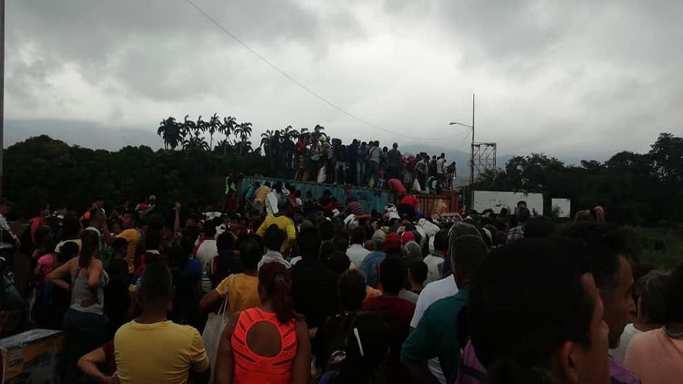 Puente Simón Bolívar