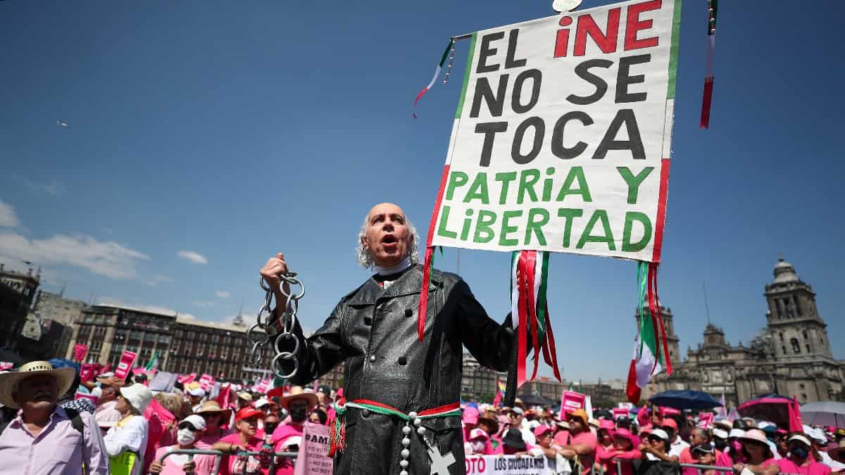 México: miles en contra del Plan B de AMLO