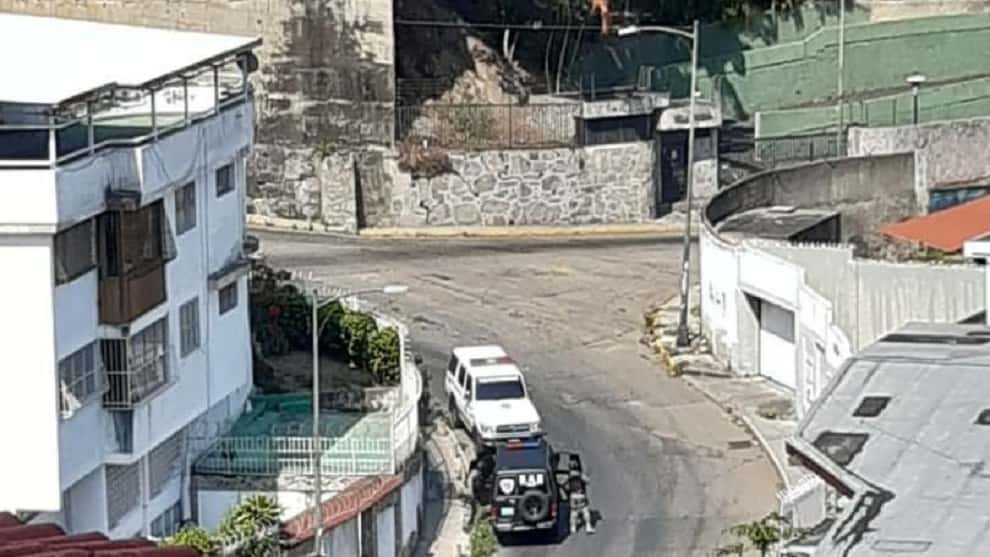 Enfrentamiento entre el Cicpc y sujetos armados en la entrada de la Cota 905