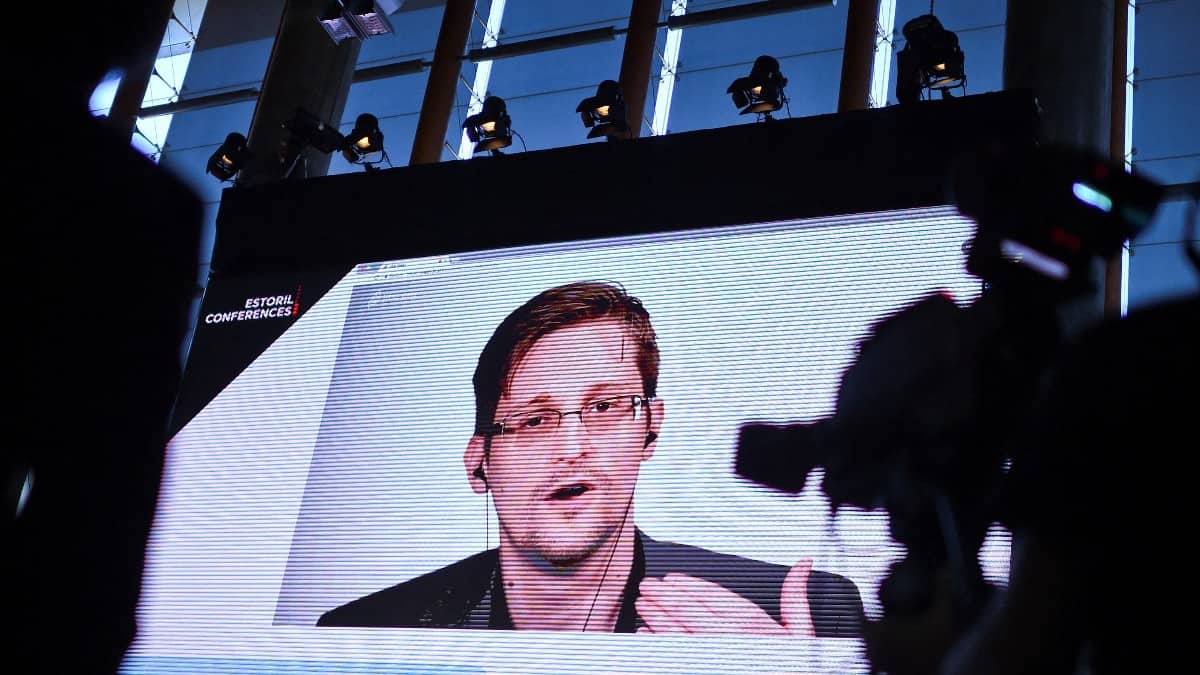 Edward Snowden calificó anuncios de EEUU de invasión rusa de "alarmismo"