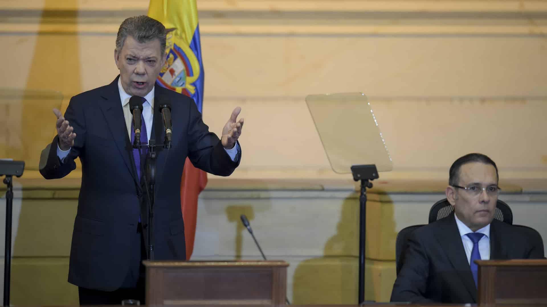 Santos-en-el-congreso