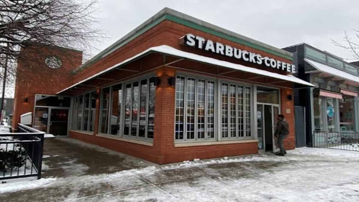Sede de Starbucks en Moscú, capital de Rusia