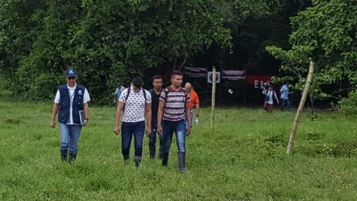 ELN libera a tres soldados secuestrados