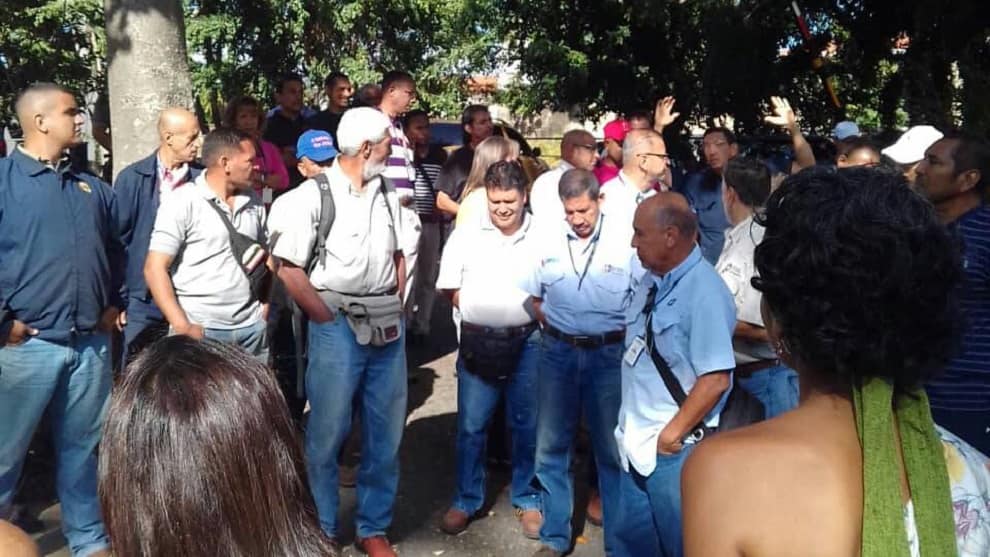 Trabajadores de Corpoelec están de paro