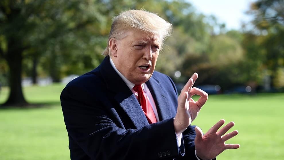 Trump extenderá restricciones migratorias hasta finales de 2020