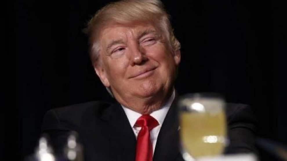 Trump asegura que se sometió a prueba de coronavirus