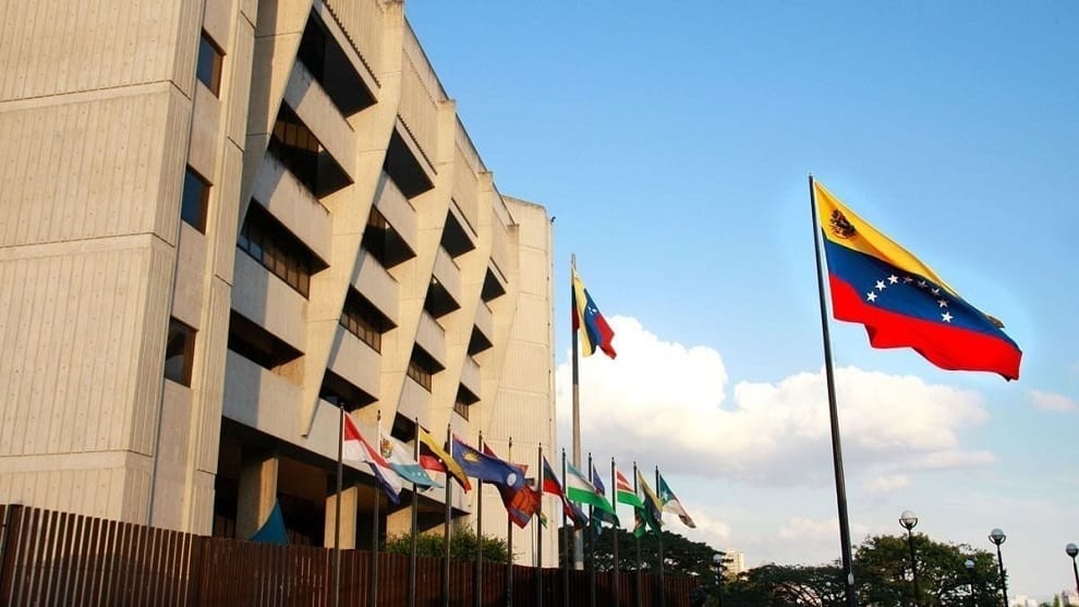 TSJ de Maduro declara omisión del Parlamento para designación del CNE