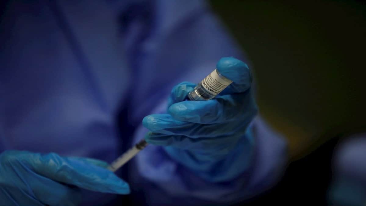 Vacunación contra el covid / FOTO: AFP