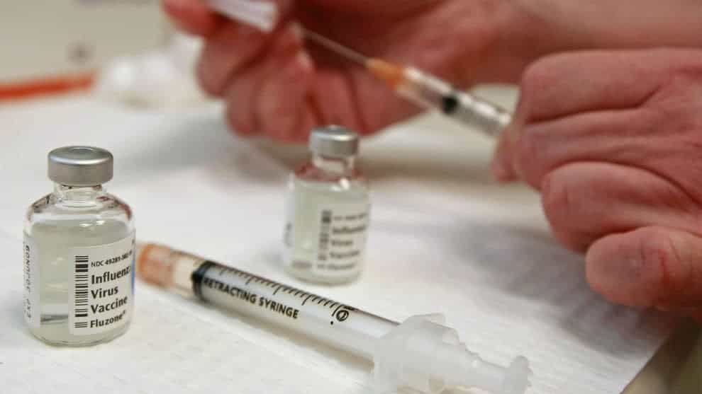 EE. UU. realiza primer ensayo clínico de vacuna contra coronavirus