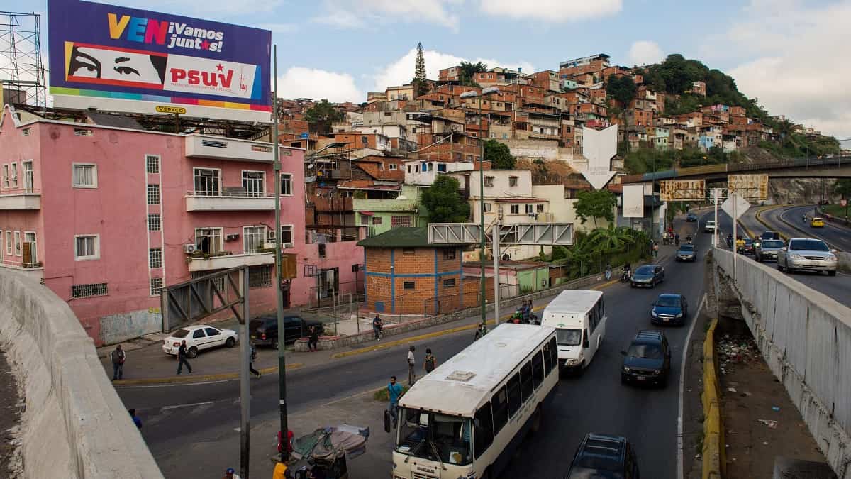 Inflación de noviembre cerró en 65, 70 % según el Parlamento de Venezuela