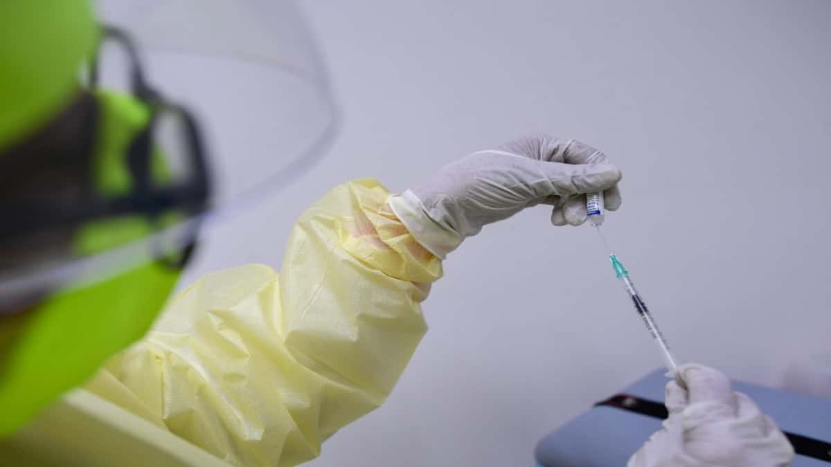 Venezuela inició la vacunación al personal de salud. Foto: AFP