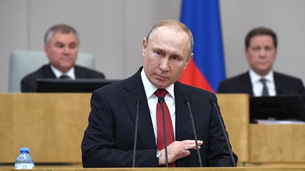 Putin firma reforma que le permite perpetuarse en el poder