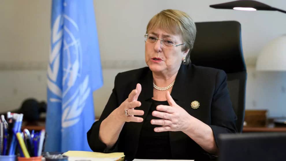 Bachelet pide "medidas serias" tras asesinato de hombre negro por policías en EE. UU.
