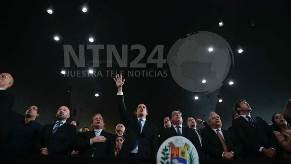Guaidó llama al ministro Padrino a dar explicación de militarización de la Asamblea