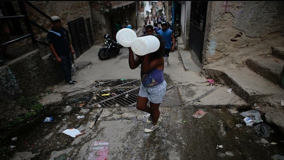 Falta del servicio de agua en Venezuela no ayuda a cumplir las medidas de higiene ante COVID-19
